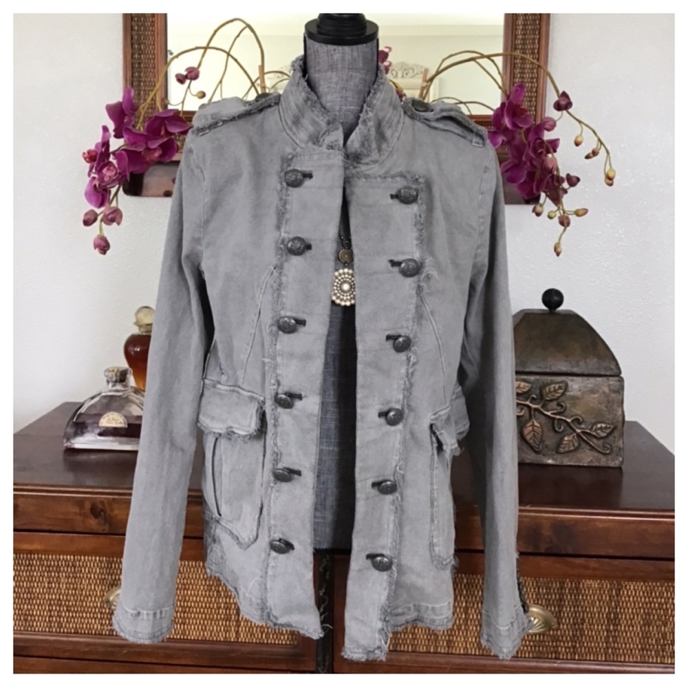 🆕Free People Last Dance Denim Jacket.  NWOT. - Picture 5 of 11